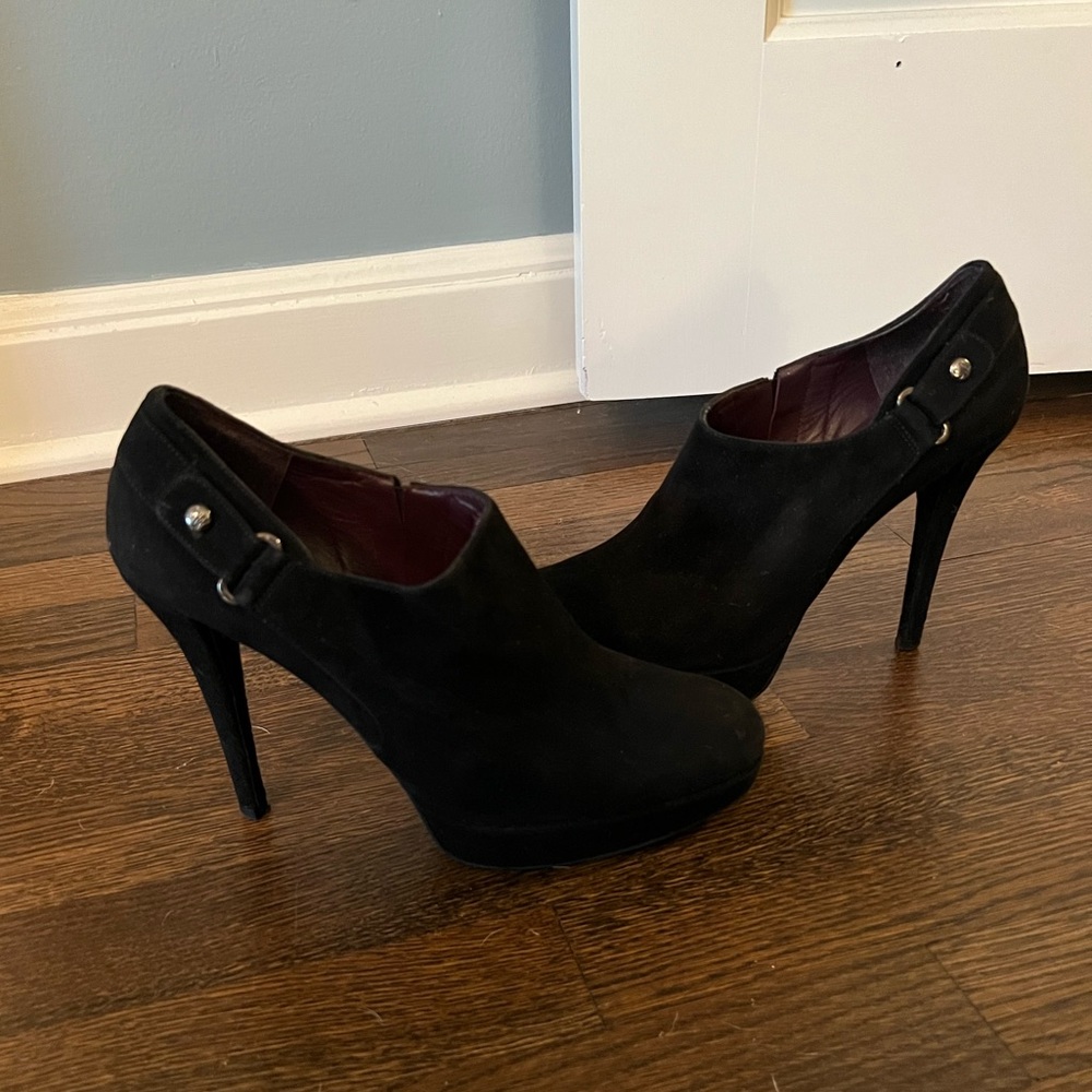 Stuart weitzman suede booties
